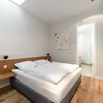 Apartmanhotel Fabel Am Nord Bhf