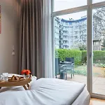 Fabel Am Nord Bhf Aparthotel 4*