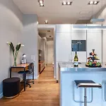 Fabel Am Nord Bhf Aparthotel 4*