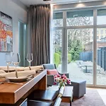 Aparthotel Fabel Am Nord Bhf 4*