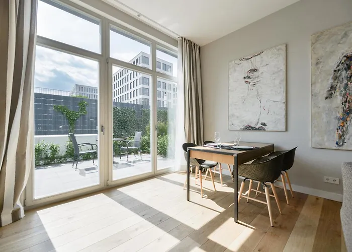 Fabel Am Nord Bhf Hotel apartamentowy 4*