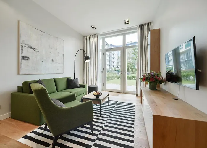 Fabel Am Nord Bhf 4*