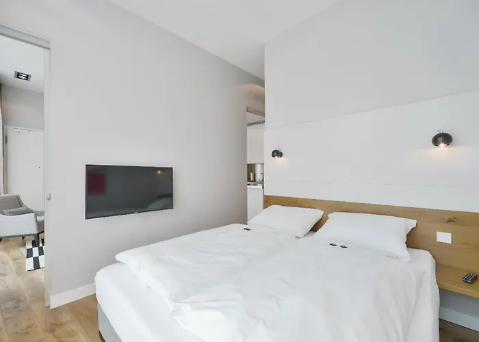 Fabel Am Nord Bhf 4* Berlin